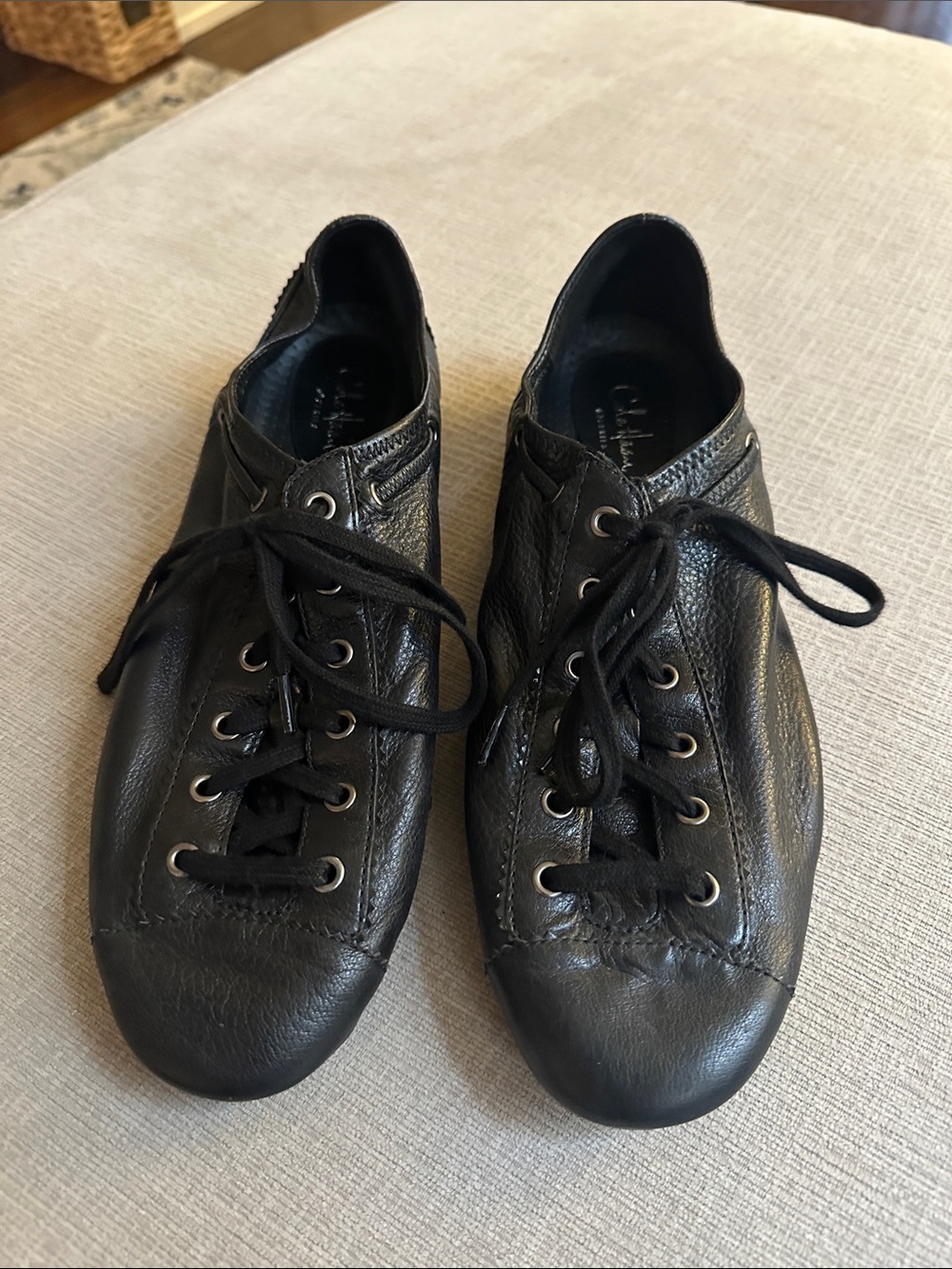 Black Leather Women’s Lace-Up Casual Sneakers